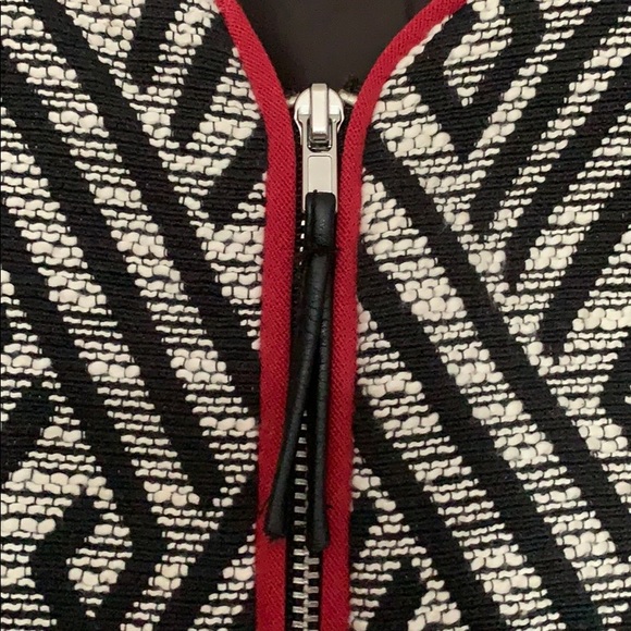 H&M zip up blazer - Picture 3 of 4